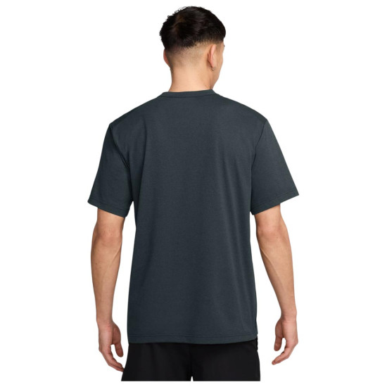 Nike Ανδρική κοντομάνικη μπλούζα Hyverse Dri-FIT UV Tee Nike Ανδρική κοντομάνικη μπλούζα Hyverse Dri-FIT UV Tee